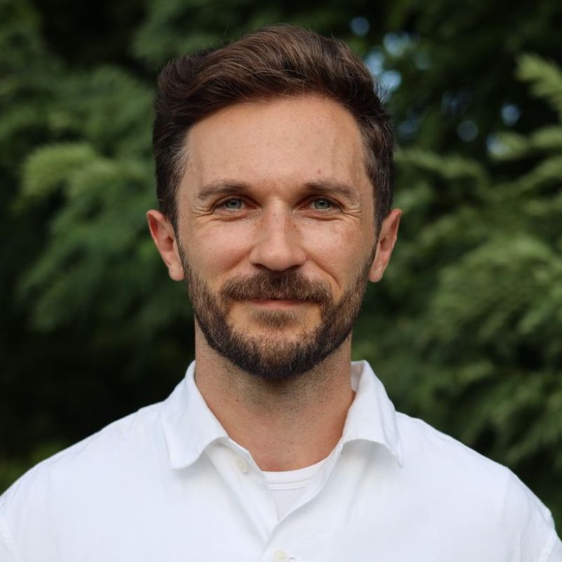 Paul Emtsev: Workplace Mediator, Leadership Trainer, Systemic Coach